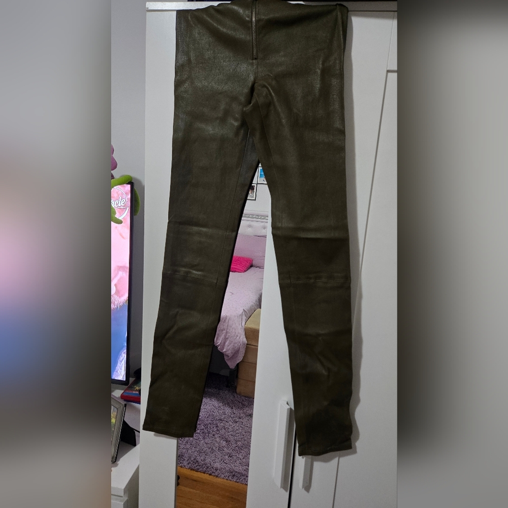 Alice and olivia leather pants